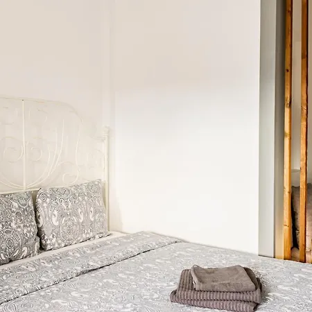 Ultracentral Lovely Flat *